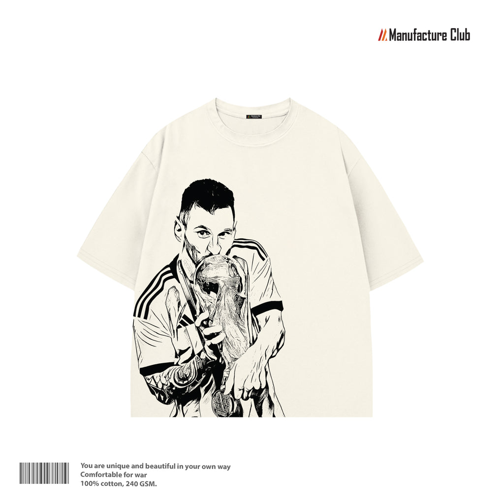 T-SHIRT / MESSI TROPHY KISS LINE-ART